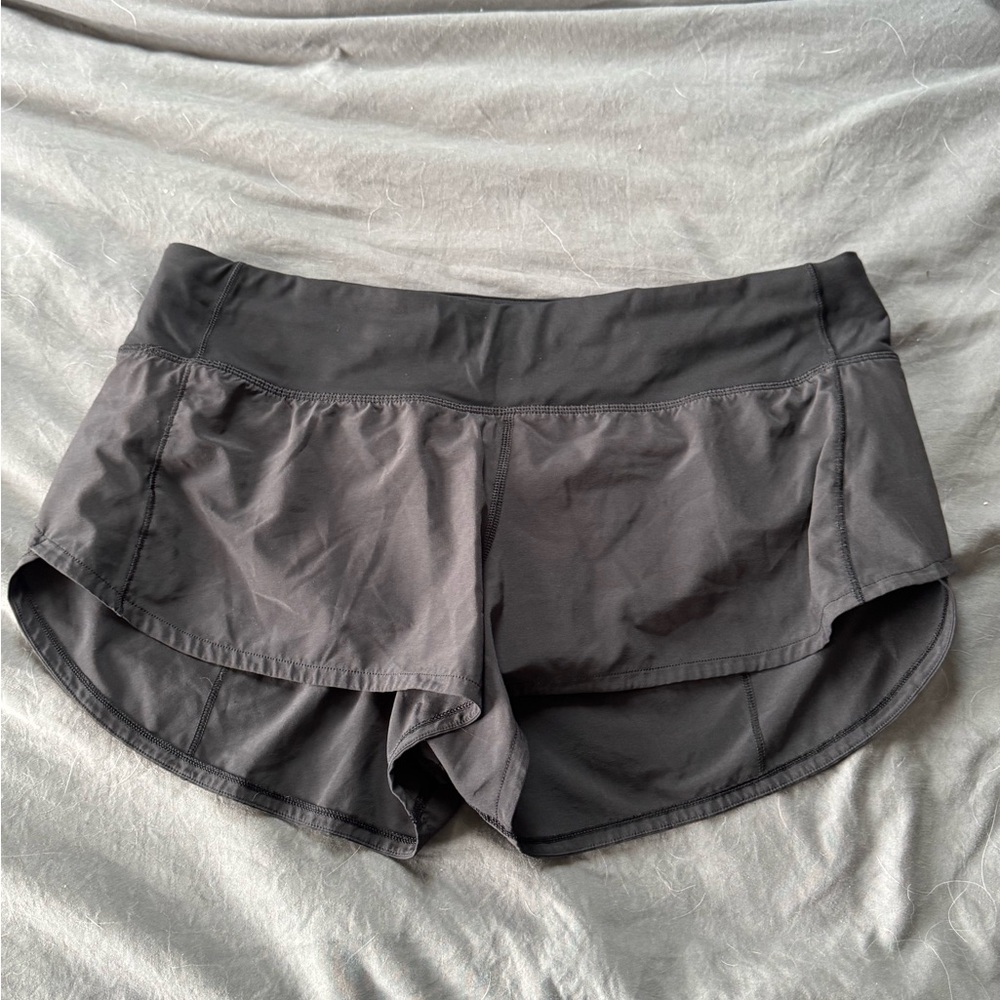 Lululemon Speed Up Shorts 2.5”